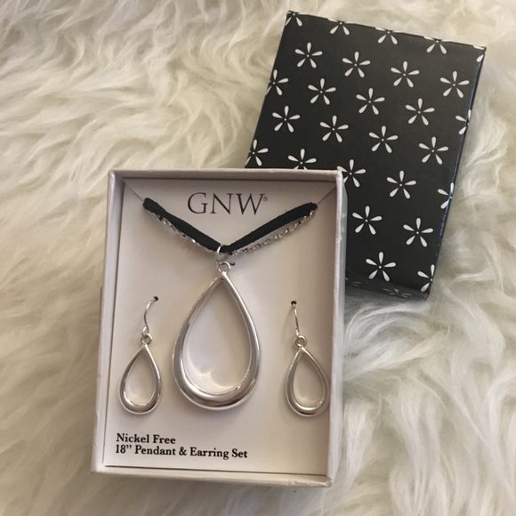 Silver-Tone Teardrop Pendant & Earrings Set - Picture 2 of 2